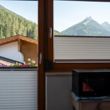Haus Glück Stubaital *