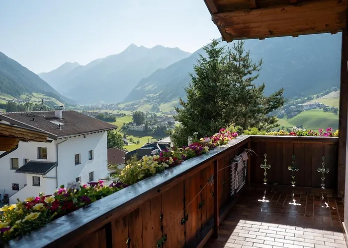 Haus Glueck Stubaital Lejlighed Neustift im Stubaital