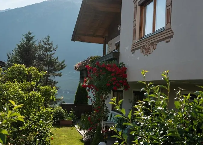 Haus Glueck Stubaital Apartmán Neustift im Stubaital