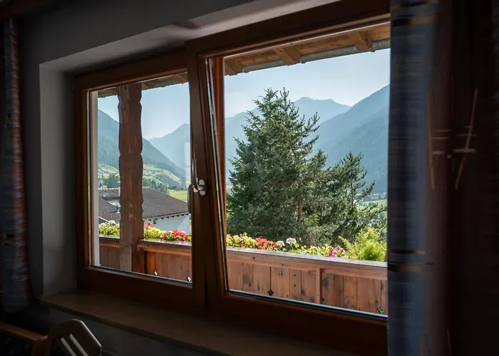 Haus Glueck Stubaital Apartmán *